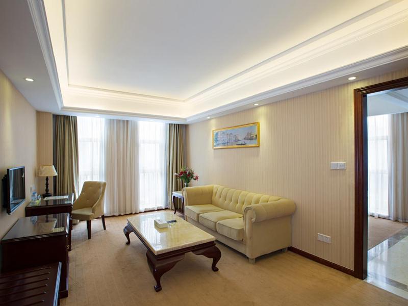 Vienna Hotel Heyuan High-Tech Yi Road Экстерьер фото